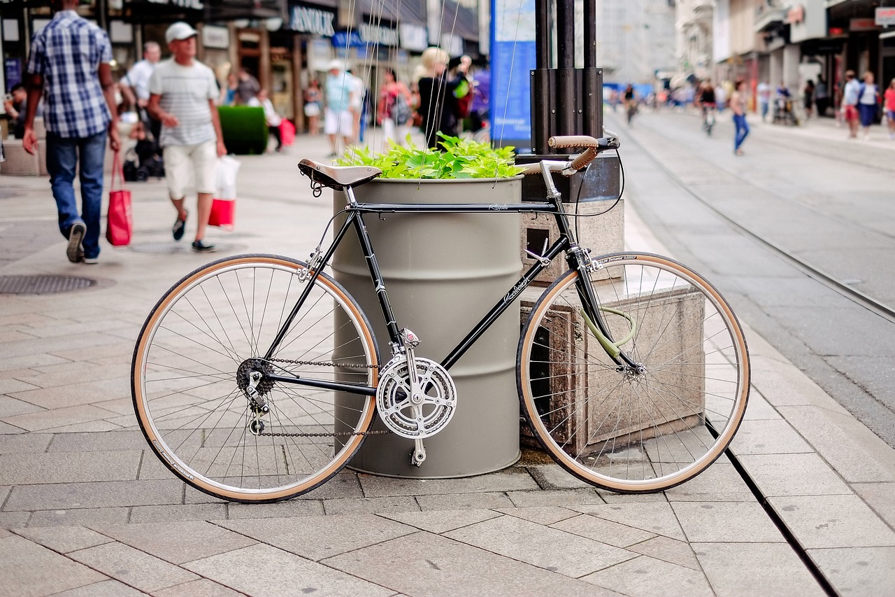 Alternatywa dla samochodu – rower w mieście.