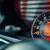 Auto nie odpala po naprawie: co sprawdzić, gdy rozrusznik kręci albo nie kręci